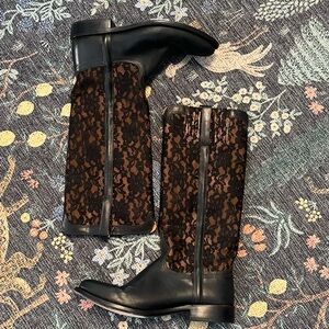 Elegant Black and Brown Lace Women's Boots Lucchese size 8